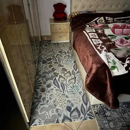 Apartament *